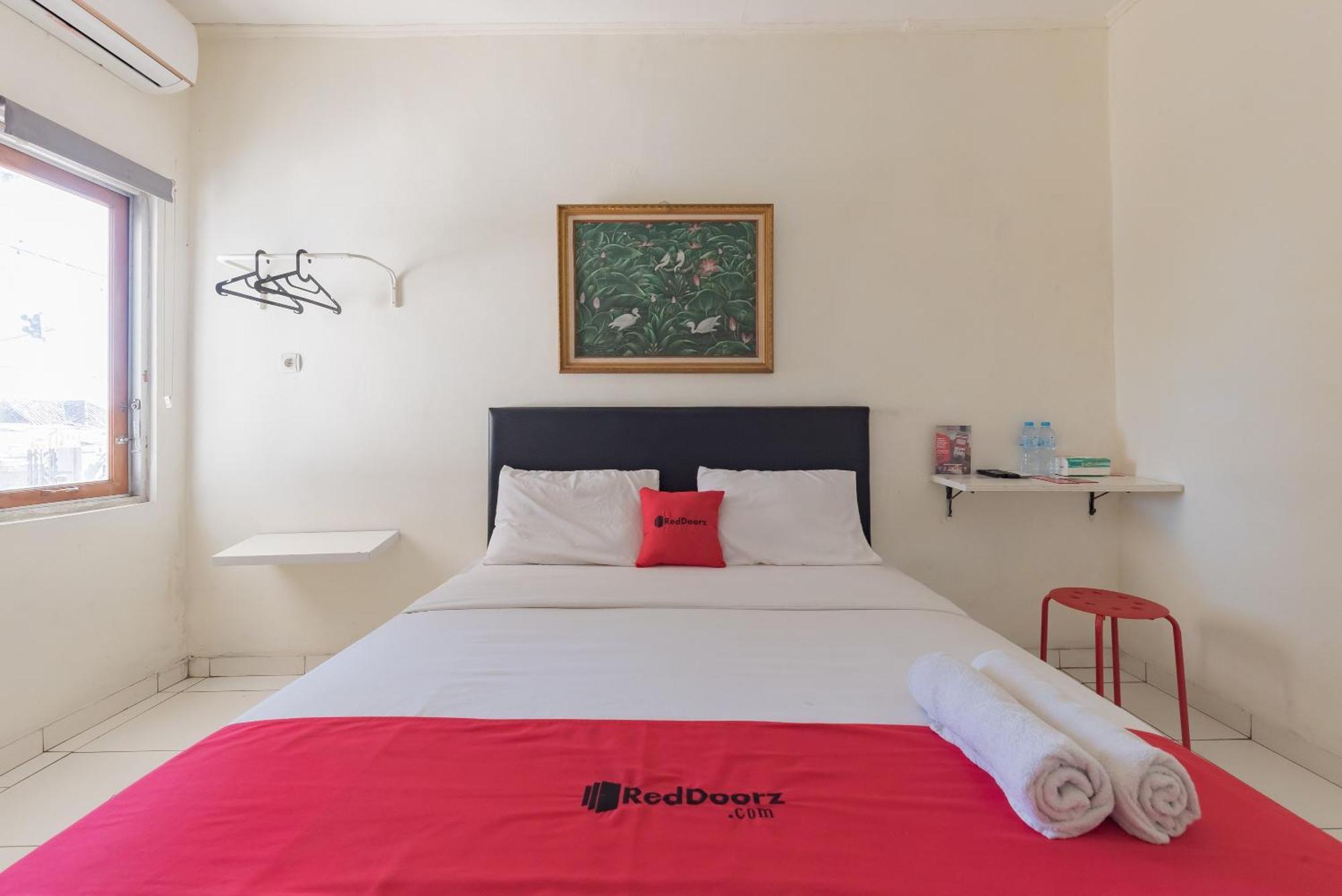 Reddoorz Syariah @ Jl Raya Sukabumi Otel Sukaraja  Dış mekan fotoğraf